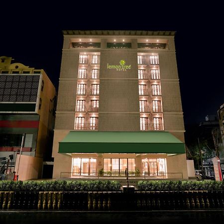 Lemon Tree Hotel, Раджкот Экстерьер фото